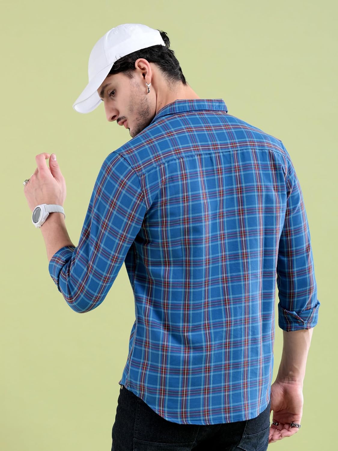 The Indian Garage Co Men Slim Fit Checkered Full Sleeves Spread Collar Casual Shirt