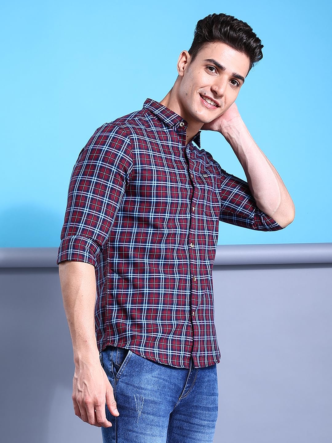 The Indian Garage Co Men Slim Fit Checkered Full Sleeves Spread Collar Casual Shirt