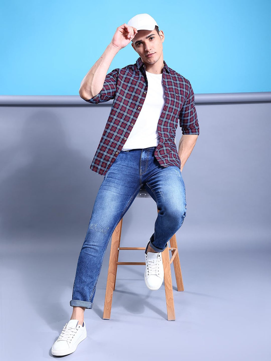 The Indian Garage Co Men Slim Fit Checkered Full Sleeves Spread Collar Casual Shirt