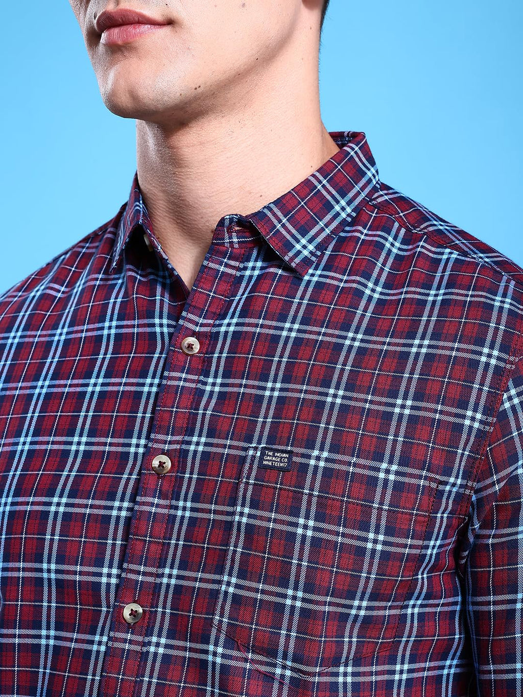 The Indian Garage Co Men Slim Fit Checkered Full Sleeves Spread Collar Casual Shirt